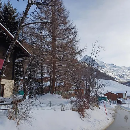 Alpin Vue Dent Blanche * La Forclaz